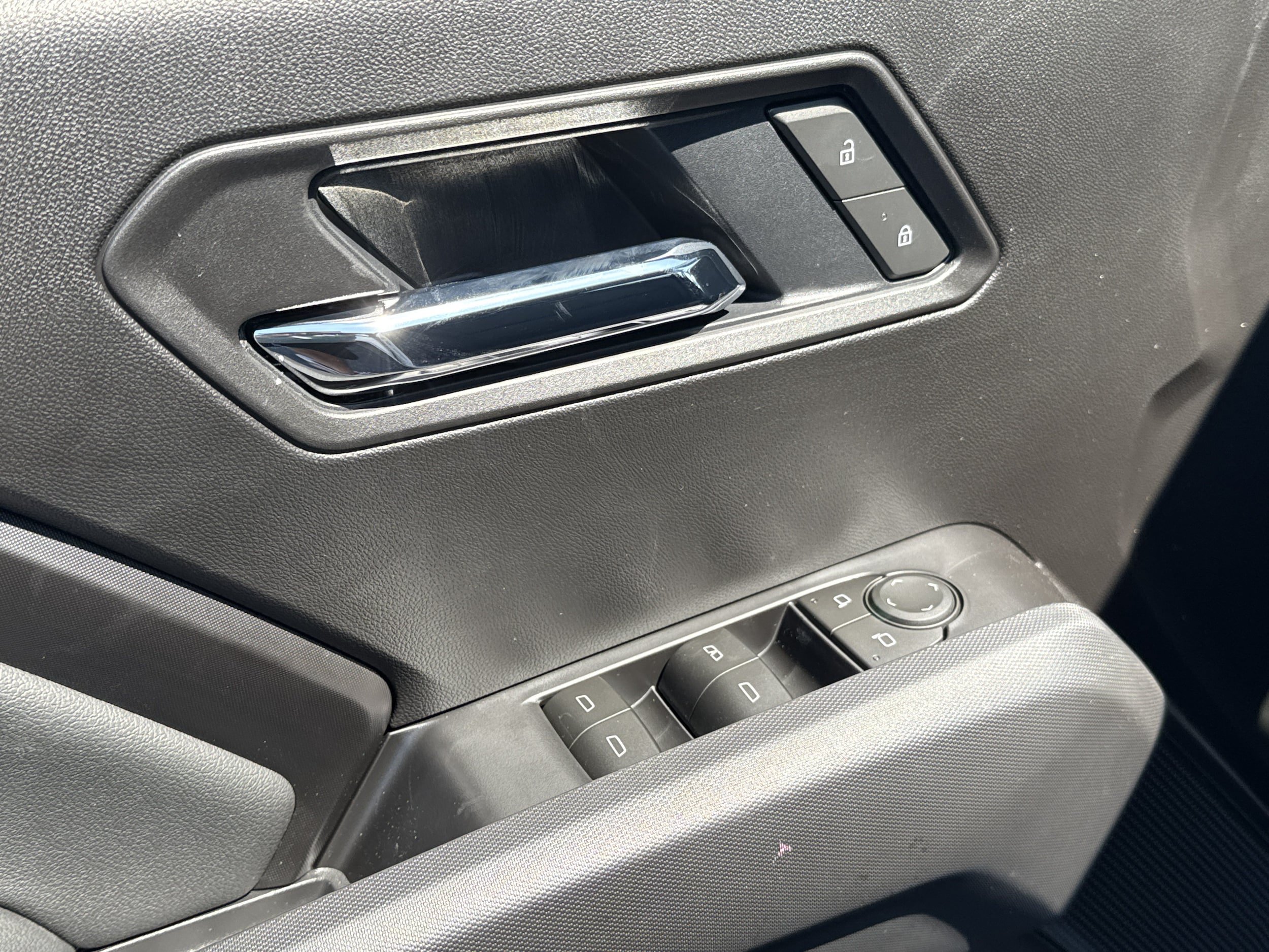 New 2026 Chevrolet Colorado LT w/ LT Convenience Package RWD image 23
