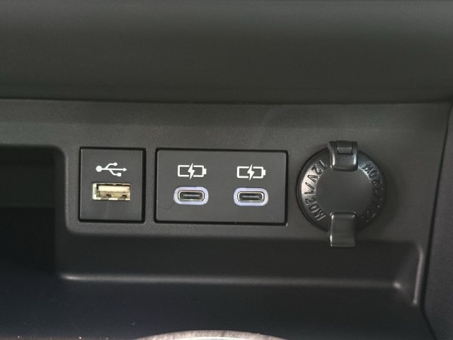 Used 2026 Toyota Highlander Limited AWD/4WD image 22