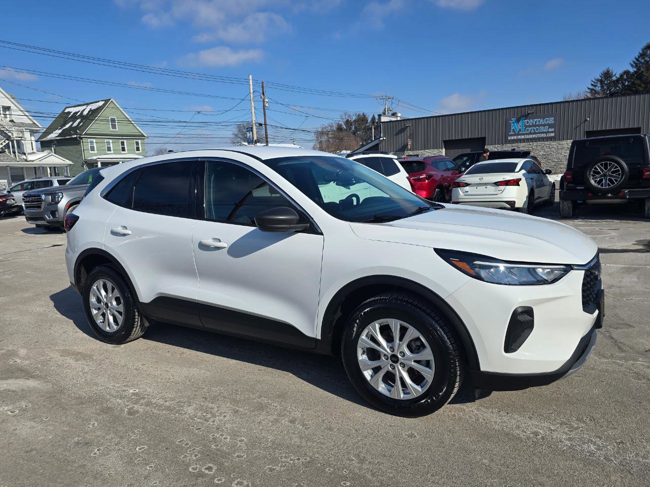 Used 2023 Ford Escape Active image 5