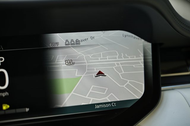 New 2025 Land Rover Range Rover SE image 40