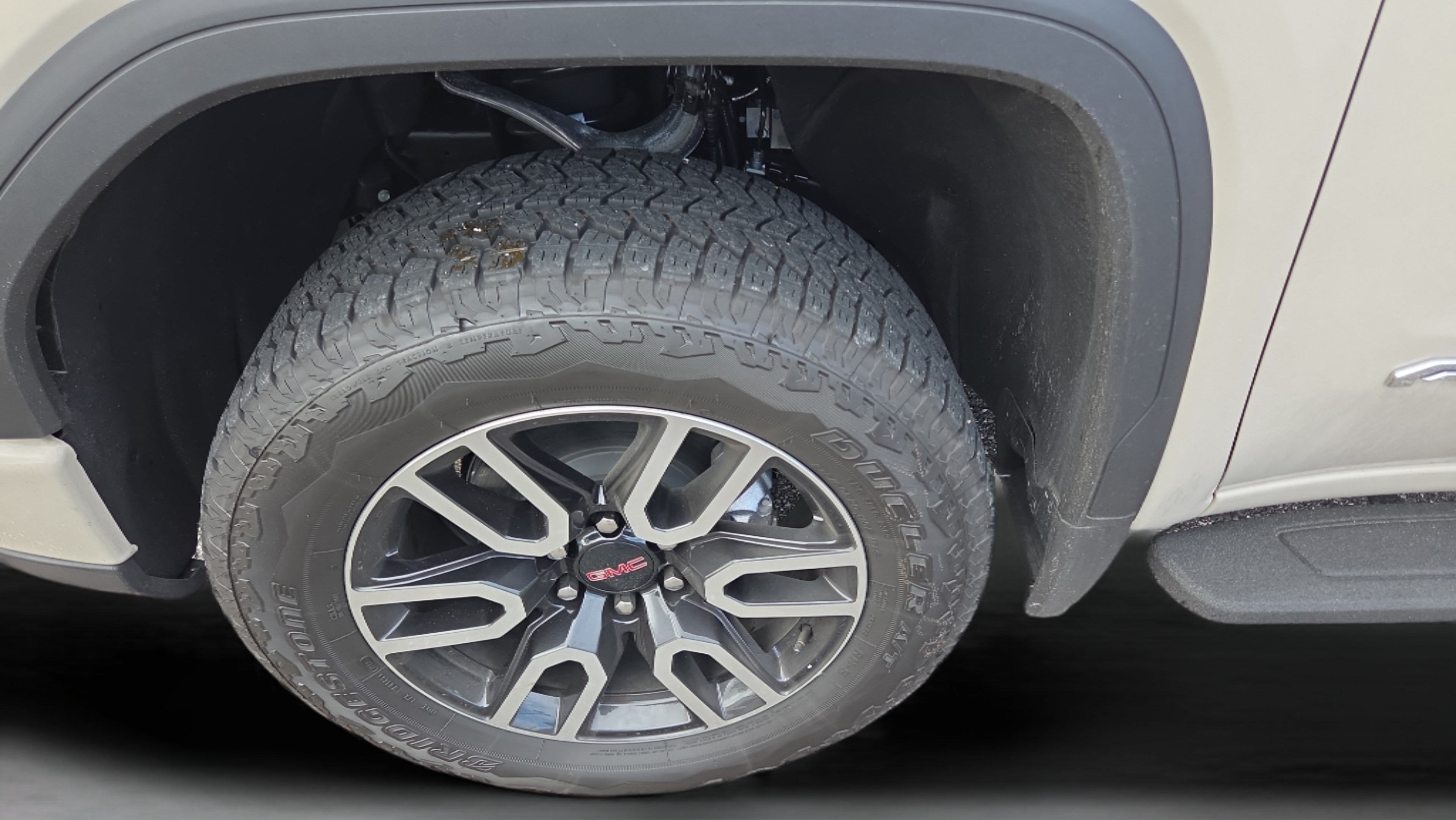 Used 2026 GMC Sierra 1500 AT4 w/ AT4 Premium Package AWD/4WD image 30
