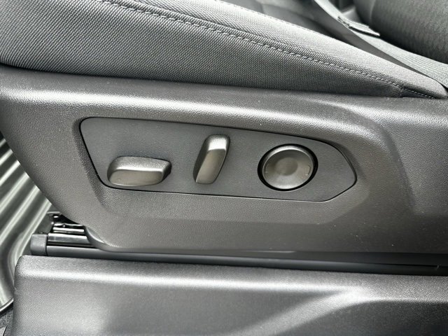 New 2026 Chevrolet Silverado 1500 LT image 19