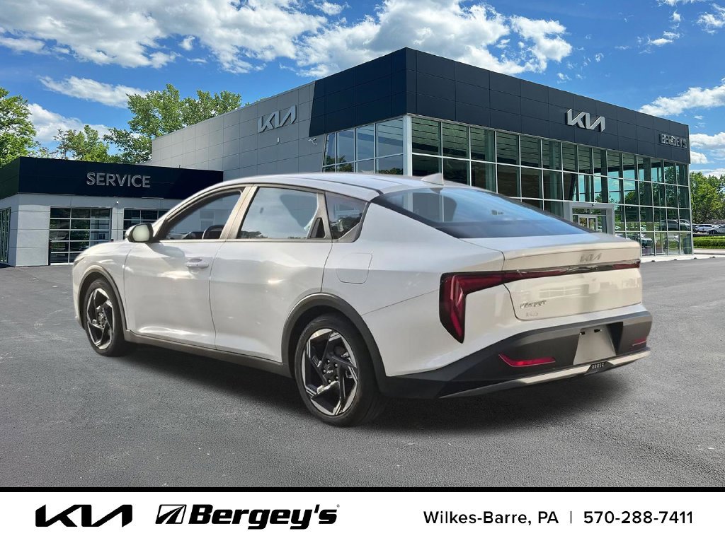 Certified 2025 Kia K4 EX FWD image 16