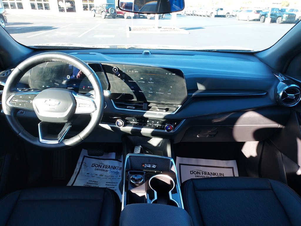 Used 2026 Chevrolet Equinox LT w/ Convenience Package II FWD image 15