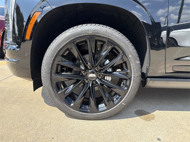New 2025 Cadillac Escalade Sport Platinum w/ LPO, ONYX Package image 23
