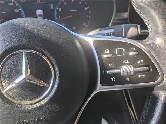 Used 2021 Mercedes-Benz GLC 300 4MATIC image 29