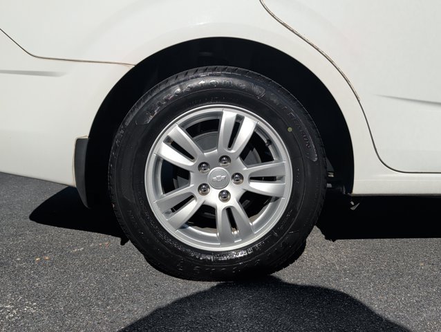 Used 2013 Chevrolet Sonic LT FWD image 30