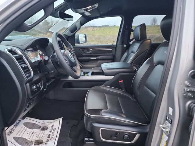 Used 2025 RAM 1500 Laramie image 18