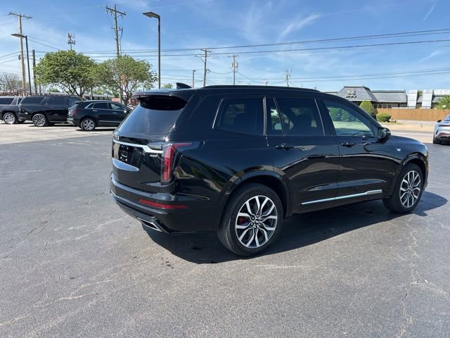Certified 2024 Cadillac XT6 Sport w/ LPO, Floor Liner Package AWD/4WD image 6