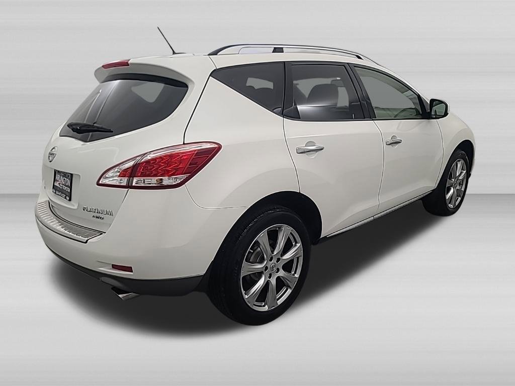 Used 2014 Nissan Murano LE w/ Platinum Edition Package AWD/4WD image 3