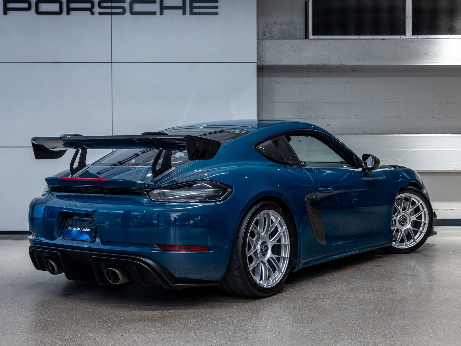 Used 2023 Porsche 718 Cayman GT4 RS RWD image 8