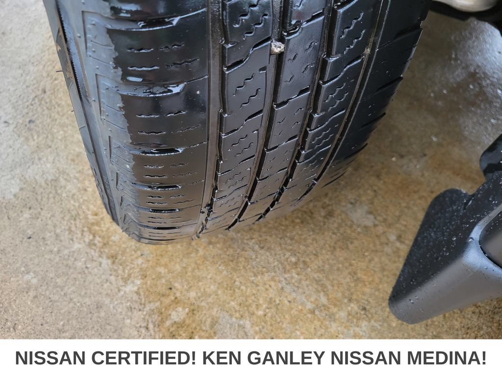 Certified 2023 Nissan Rogue SV AWD/4WD image 19