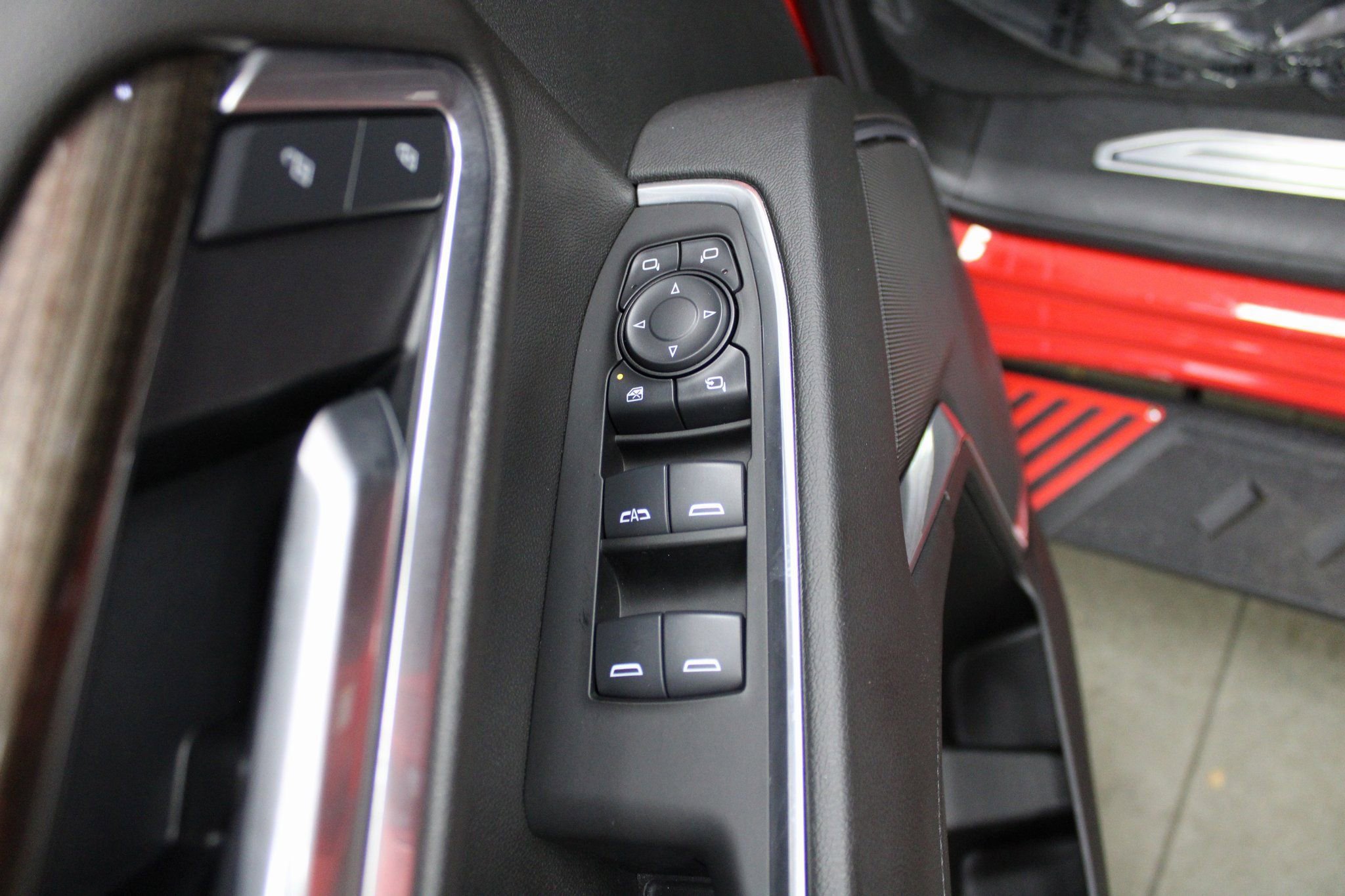 Used 2025 Chevrolet Silverado 2500 LT image 13