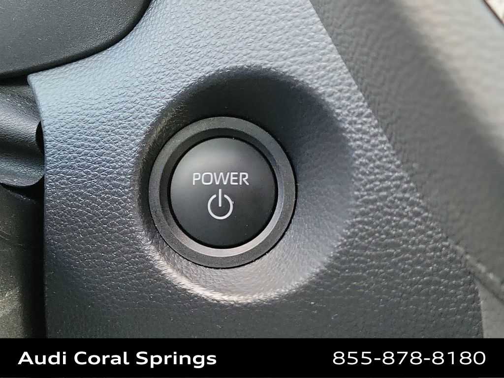 Used 2026 Toyota Corolla Cross XSE w/ Convenience Package image 27