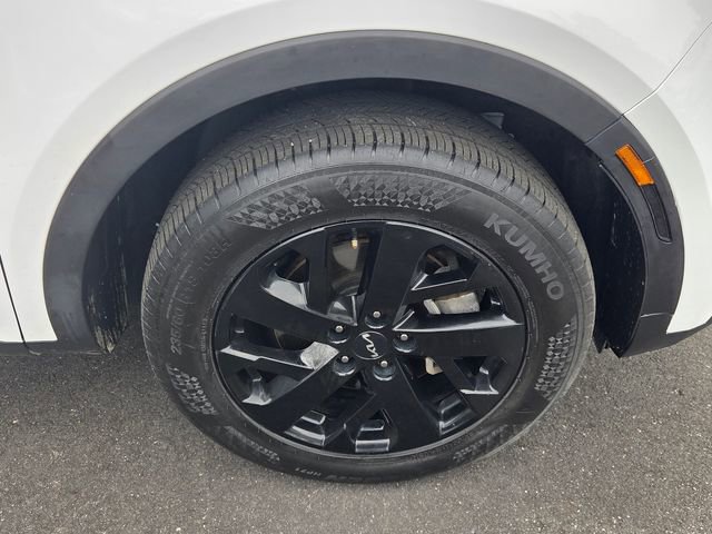Used 2023 Kia Sorento S w/ Panoramic Sunroof Package AWD/4WD image 8