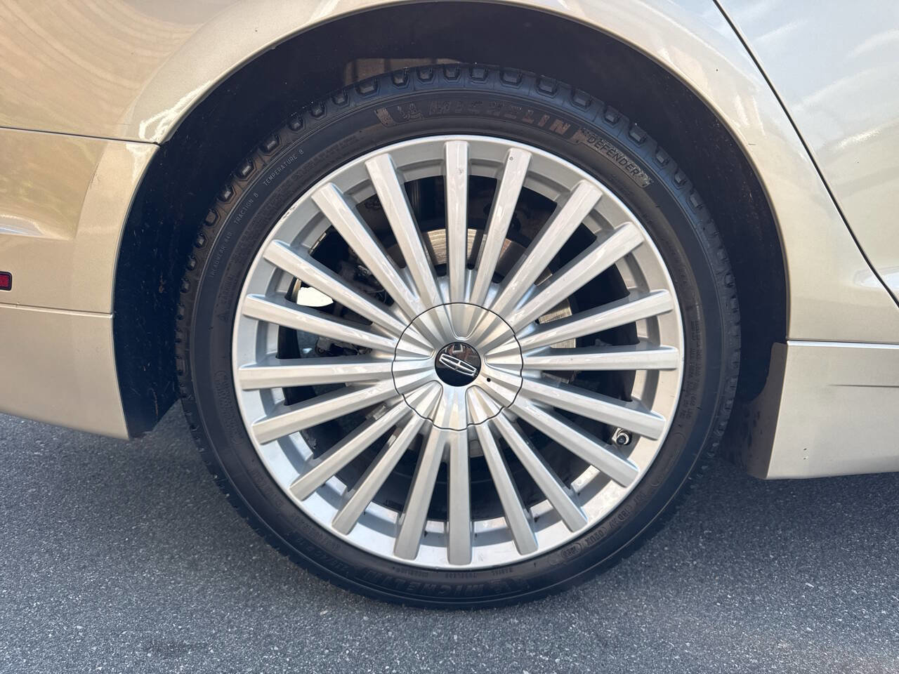 Used 2017 Lincoln MKZ Reserve AWD/4WD image 38