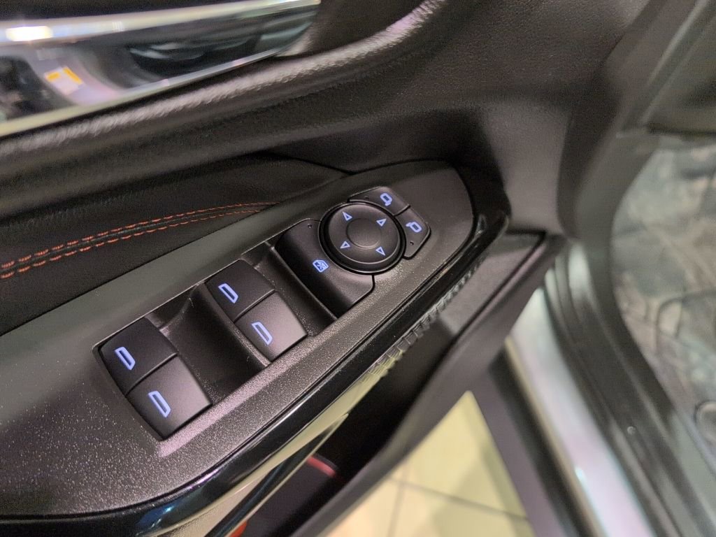 Used 2025 Chevrolet Trax RS w/ Driver Confidence Package image 9