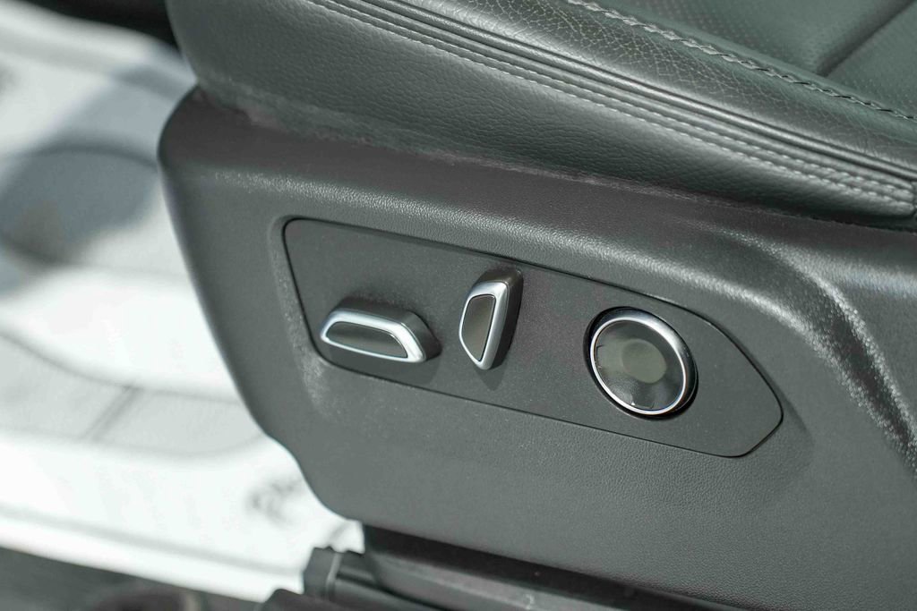Used 2025 GMC Sierra 2500 Denali w/ Denali Reserve Package image 23