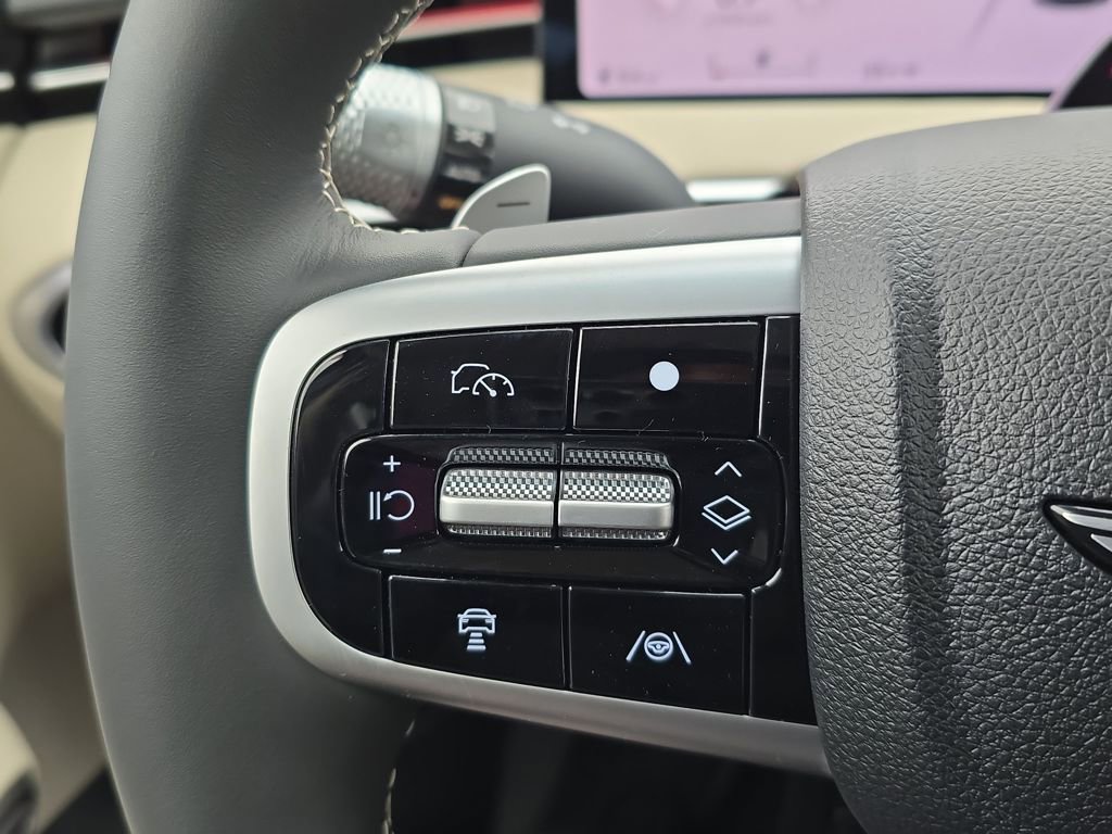 New 2026 Genesis GV70 2.5T Select image 23