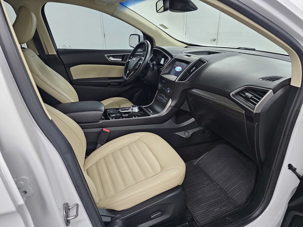 Used 2020 Ford Edge SEL w/ Convenience Package AWD/4WD image 26