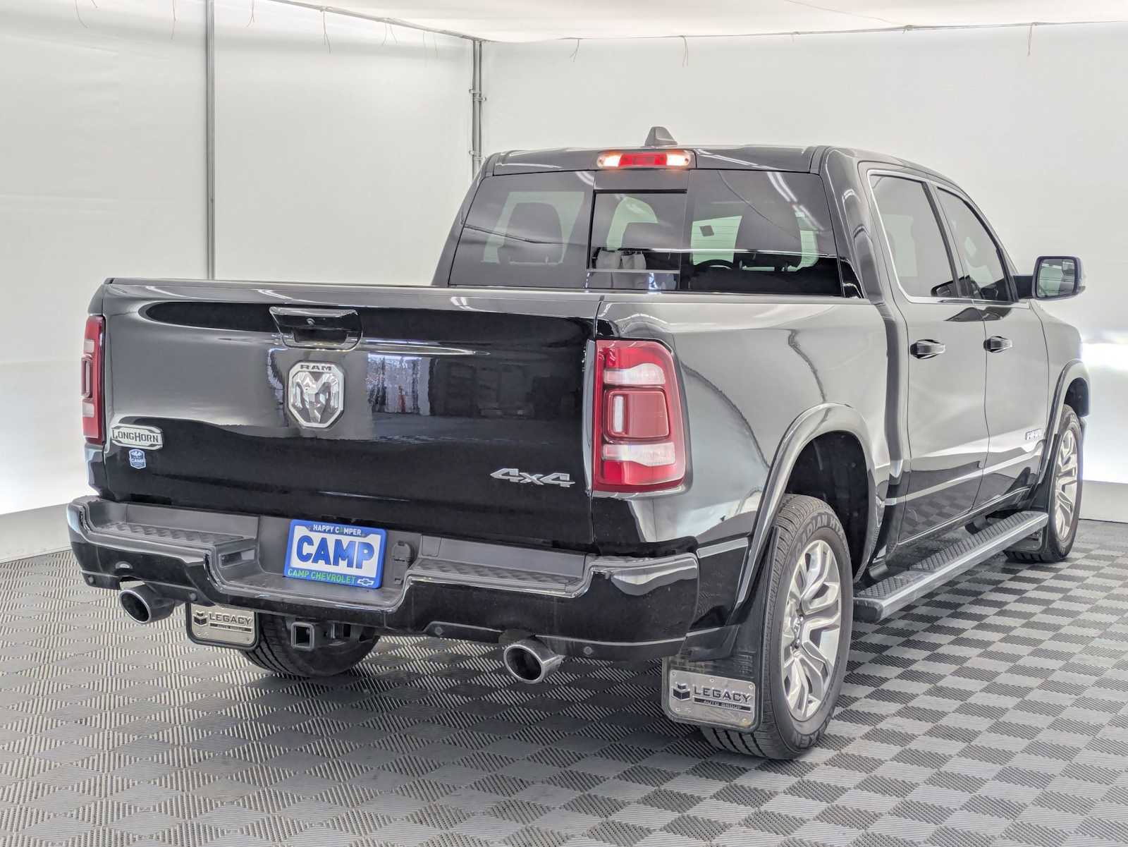 Used 2023 RAM 1500 Limited w/ Body-Colour Bumper Group AWD/4WD image 6