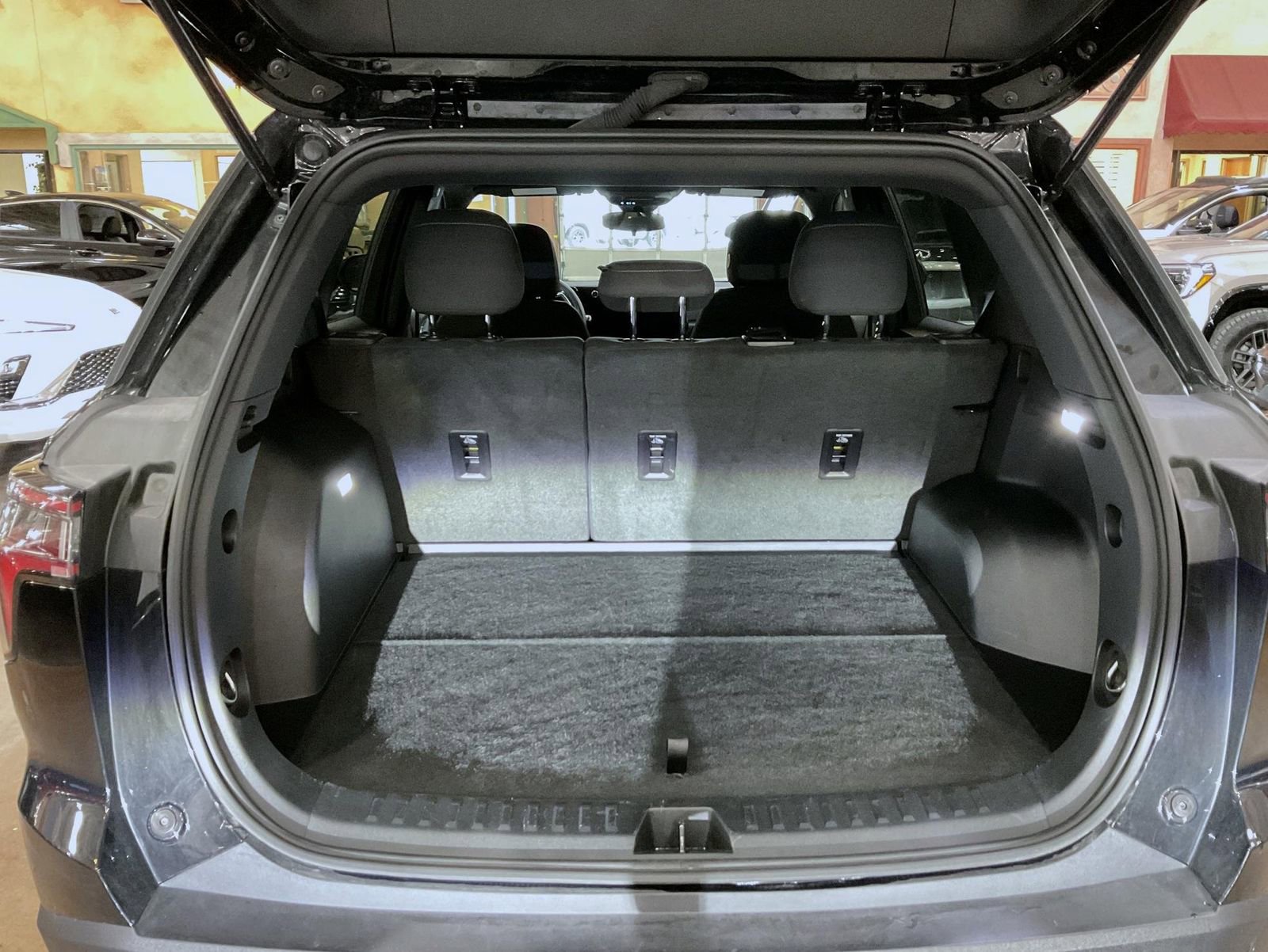 Certified 2025 Chevrolet Equinox LT image 21