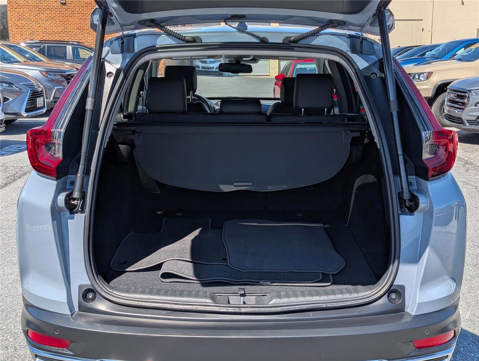 Used 2022 Honda CR-V Touring image 14