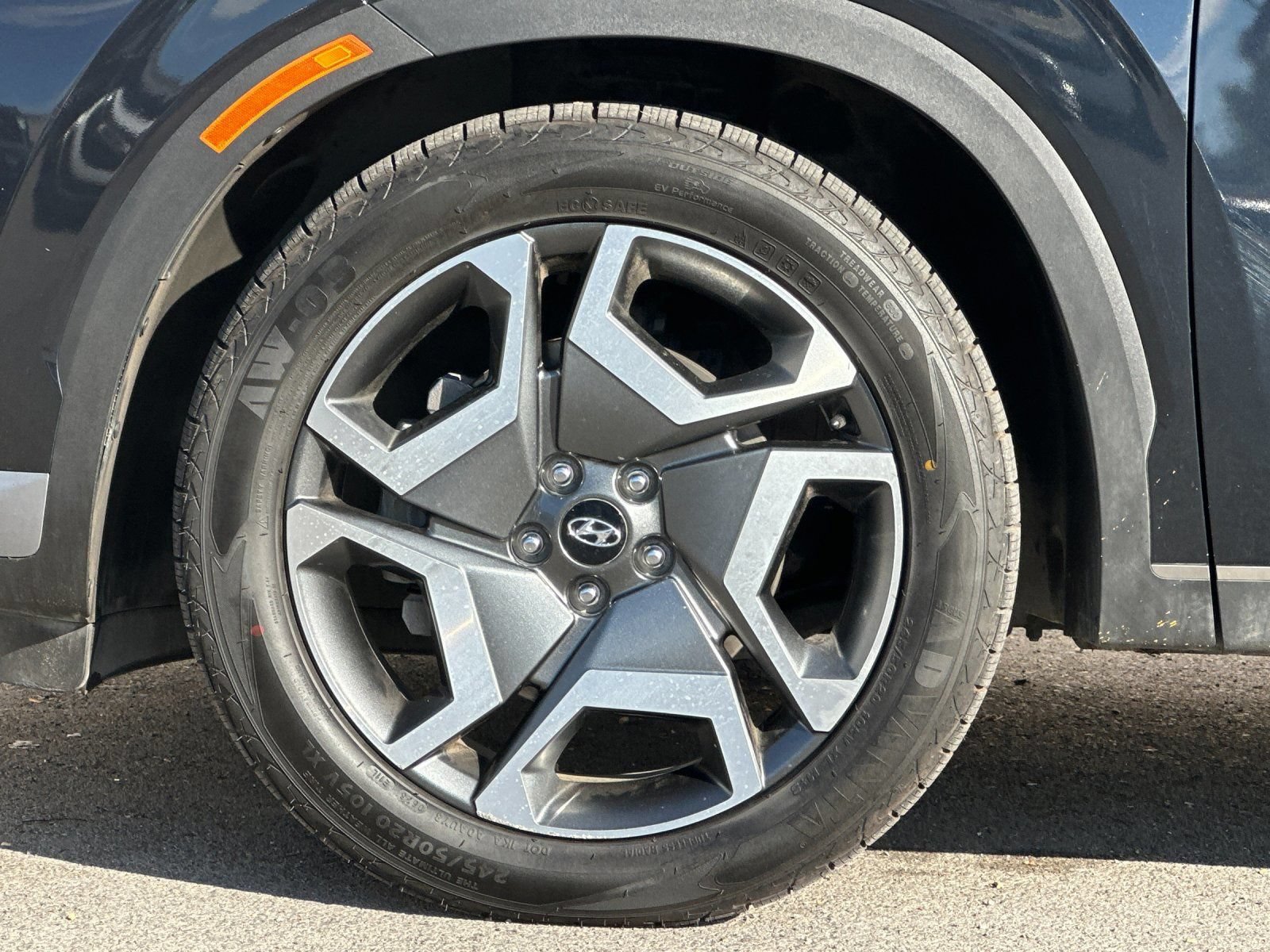 Used 2023 Hyundai Palisade Limited AWD/4WD image 34
