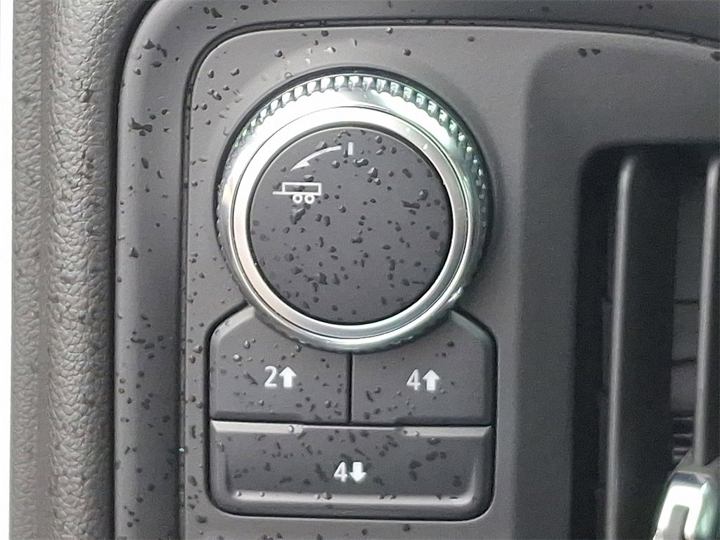 Used 2024 GMC Sierra 2500 Pro w/ Convenience Package image 24