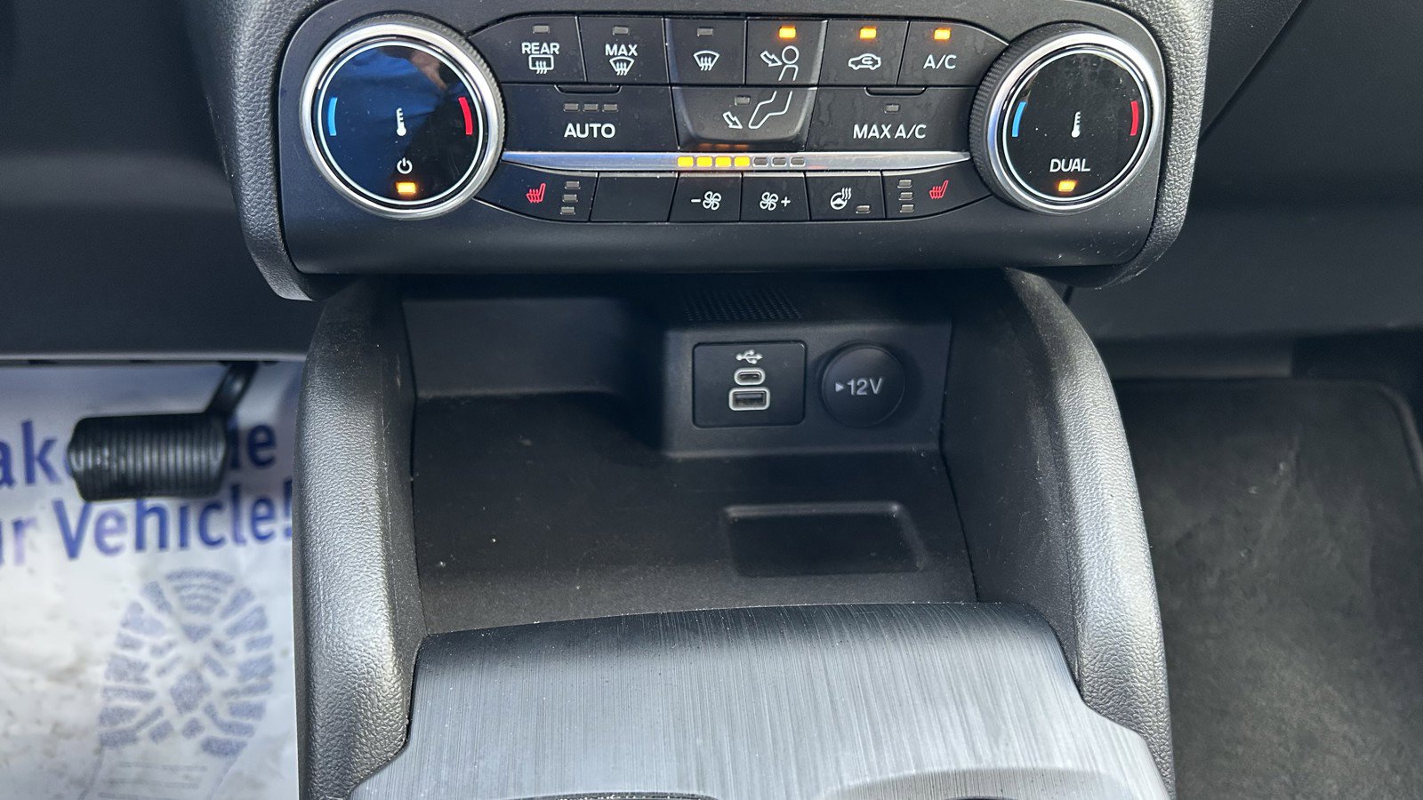 Used 2024 Ford Escape Active image 32