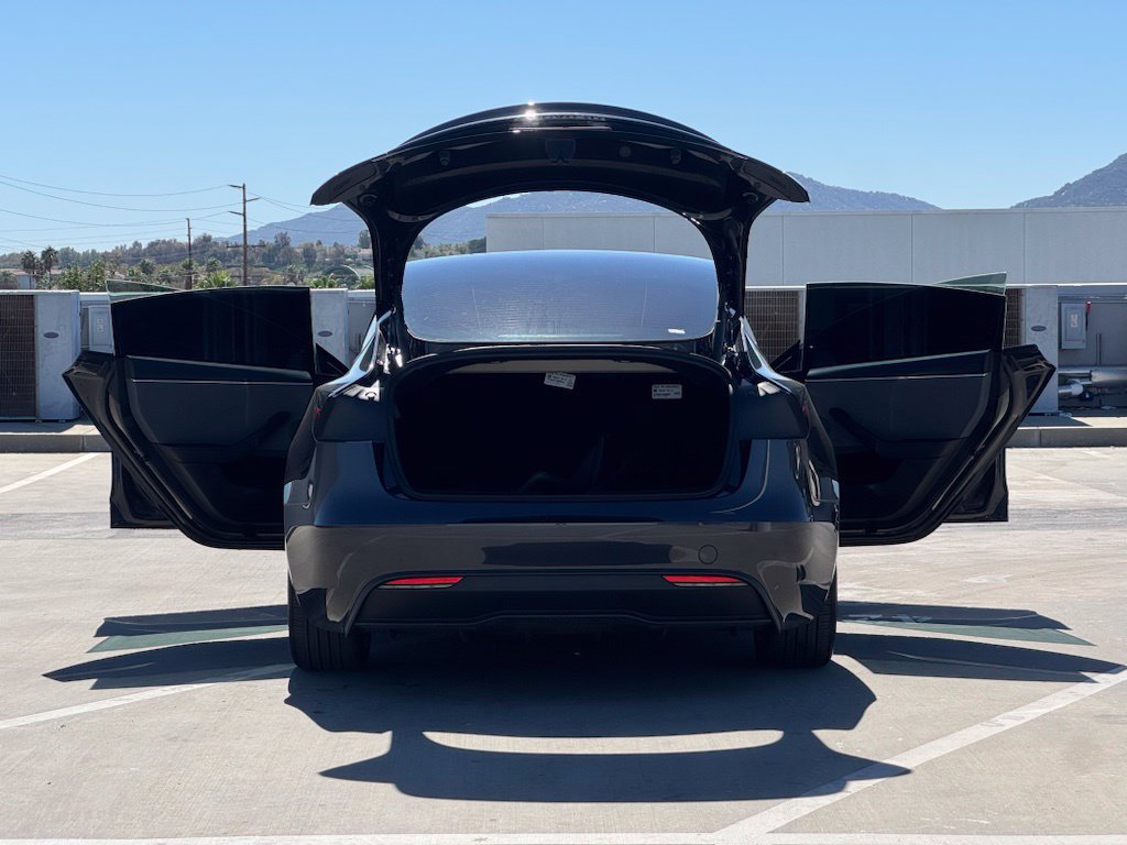 Used 2025 Tesla Model 3 Long Range RWD image 25