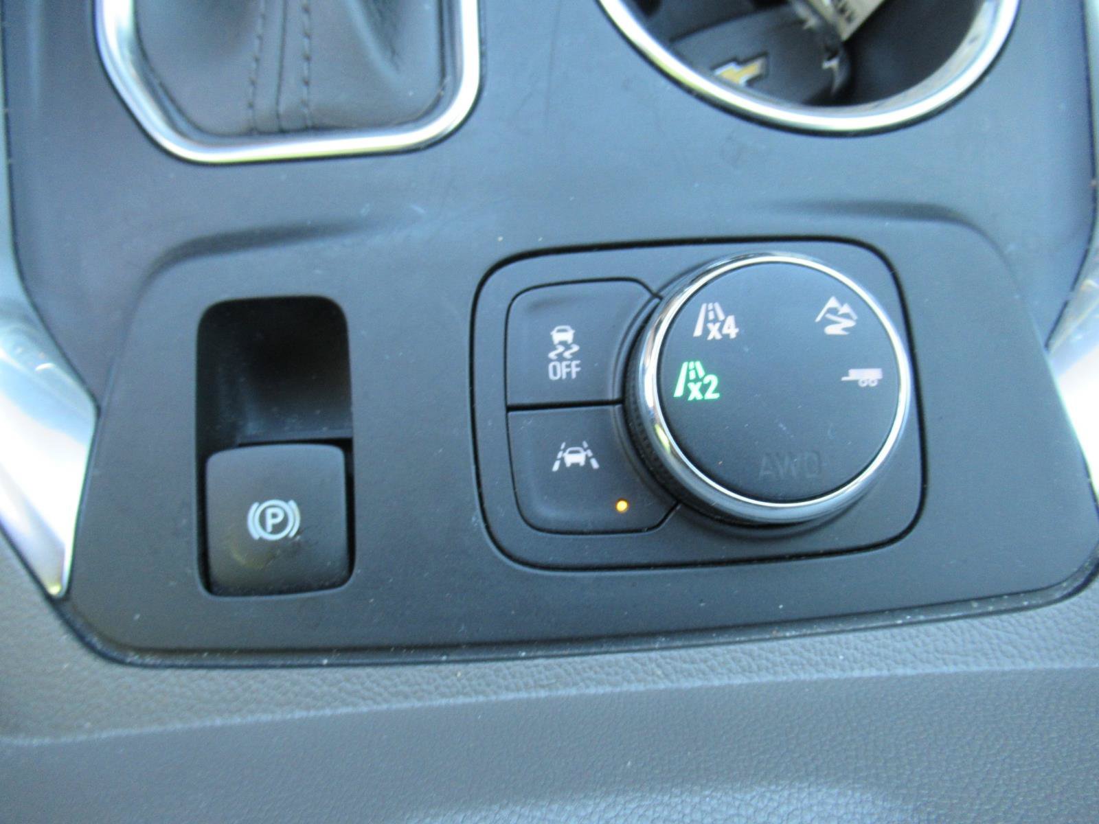 Used 2021 Chevrolet Traverse LT w/ LT Premium Package AWD/4WD image 26
