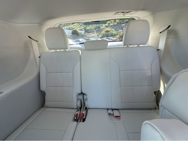 New 2026 Buick Enclave Avenir w/ Super Cruise Package image 16