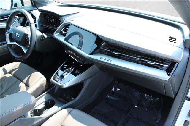 Used 2023 Audi Q4 e-tron Premium Plus w/ Premium Plus RWD image 25