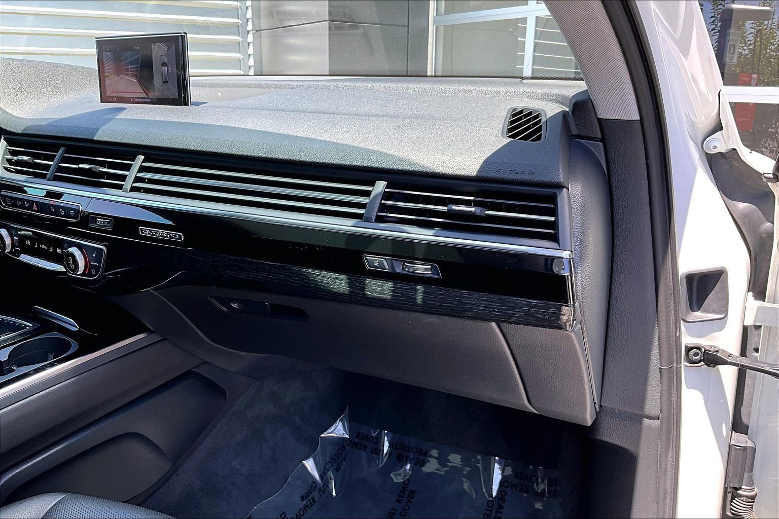 Used 2019 Audi Q7 3.0T Premium Plus AWD/4WD image 16