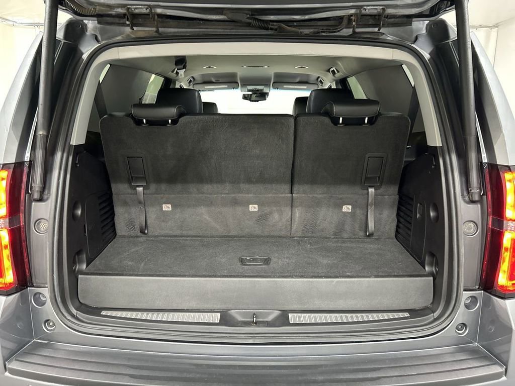 Used 2019 Chevrolet Tahoe LT w/ Off-Road Package AWD/4WD image 23