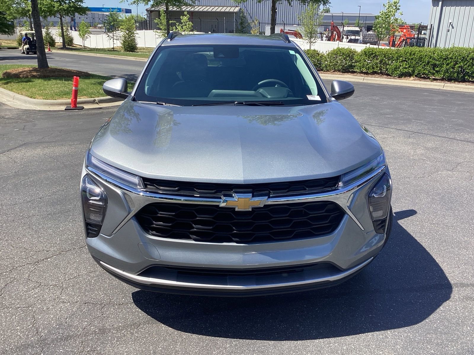 Used 2025 Chevrolet Trax LT image 4
