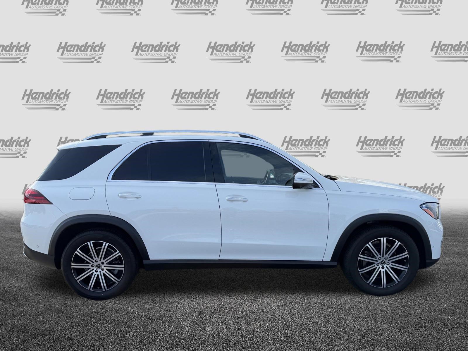 Used 2024 Mercedes-Benz GLE 350 4MATIC image 11