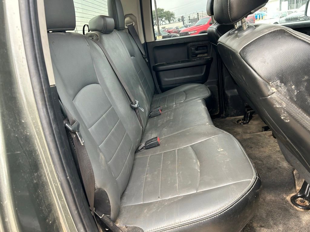 Used 2021 RAM 1500 Tradesman w/ Chrome Appearance Group image 9