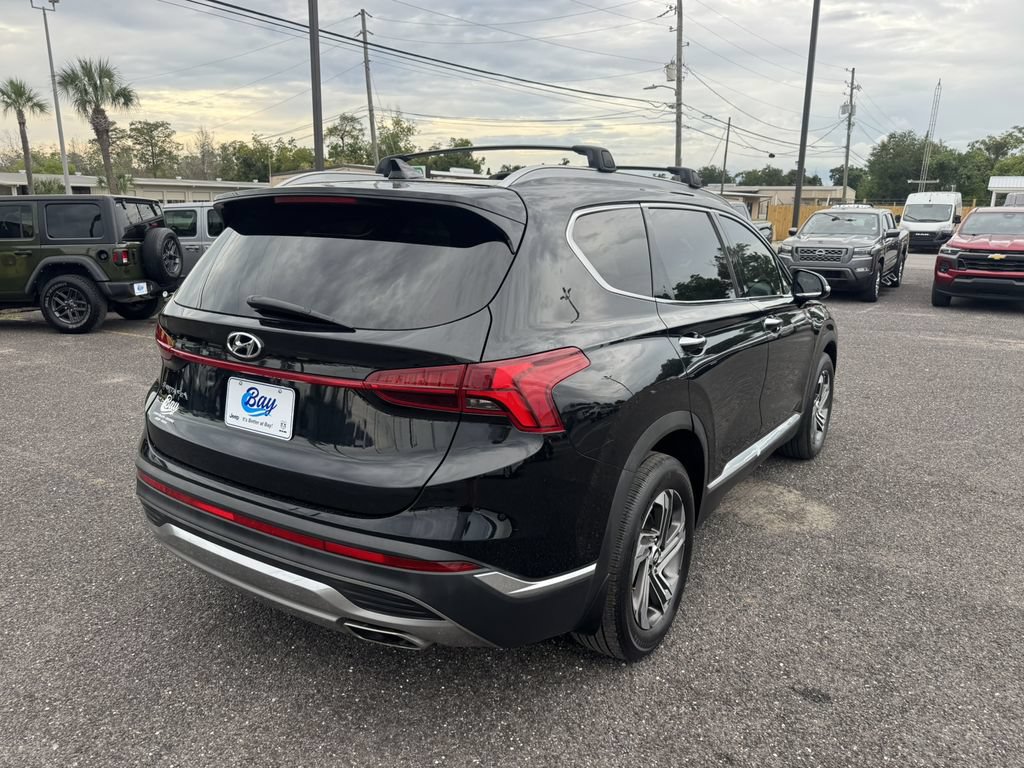 Used 2022 Hyundai Santa Fe SEL w/ Convenience + Premium Package FWD image 5