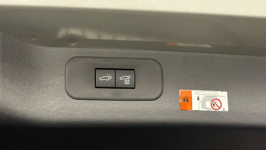 New 2026 Lexus TX 500h AWD image 9