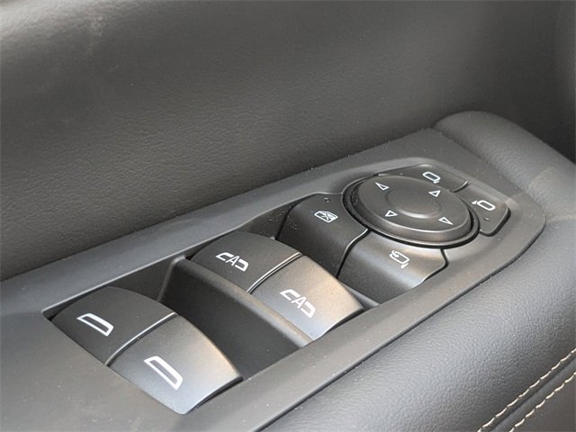 New 2026 GMC Yukon Elevation w/ Elevation Premium Package image 30