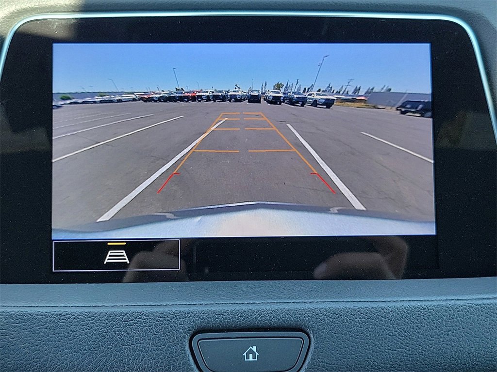 Used 2023 Cadillac XT4 Premium Luxury image 10