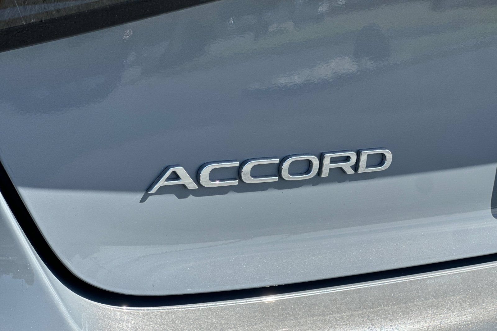 Used 2025 Honda Accord SE image 24