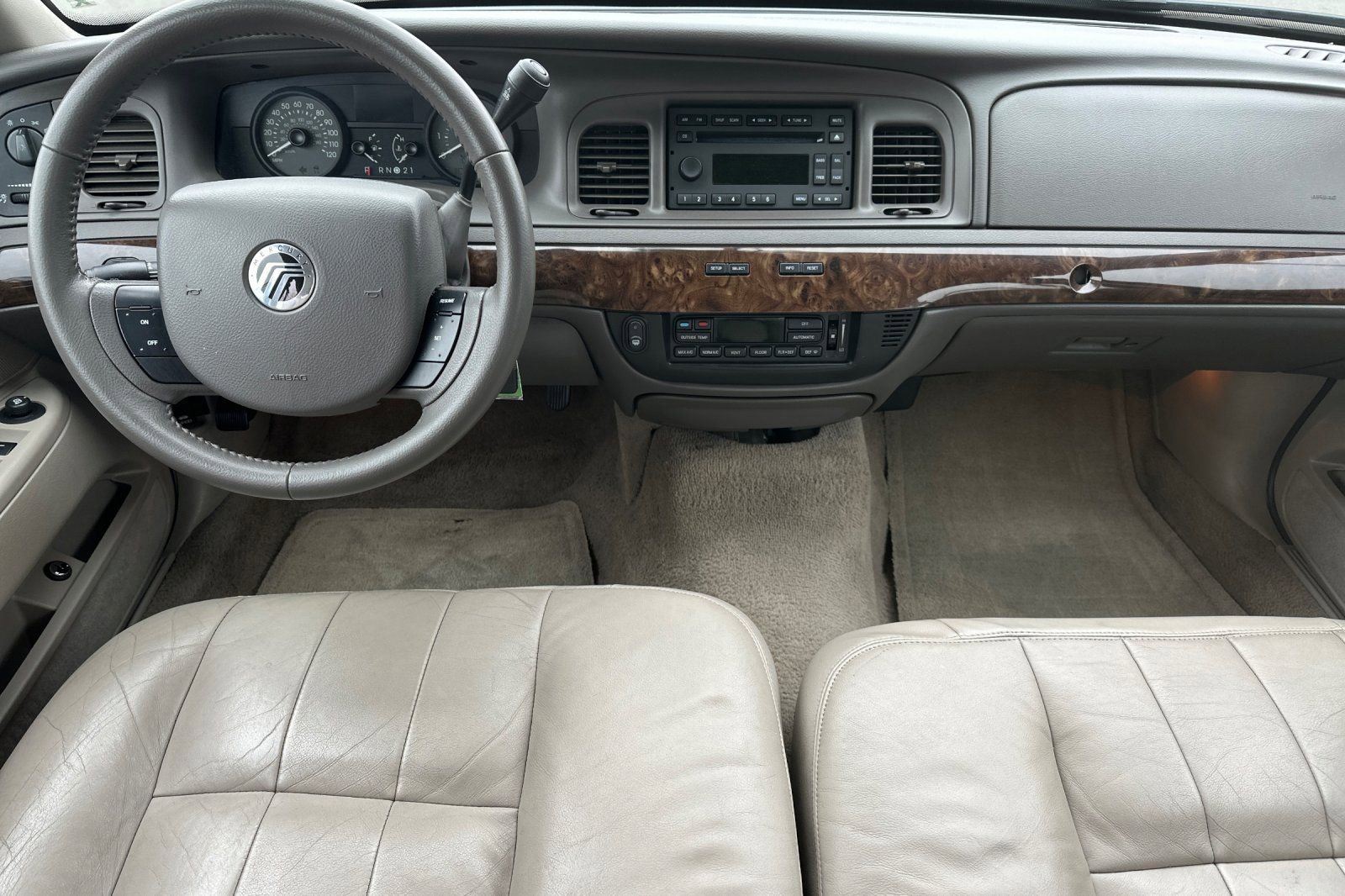 Used 2011 Mercury Grand Marquis LS image 15