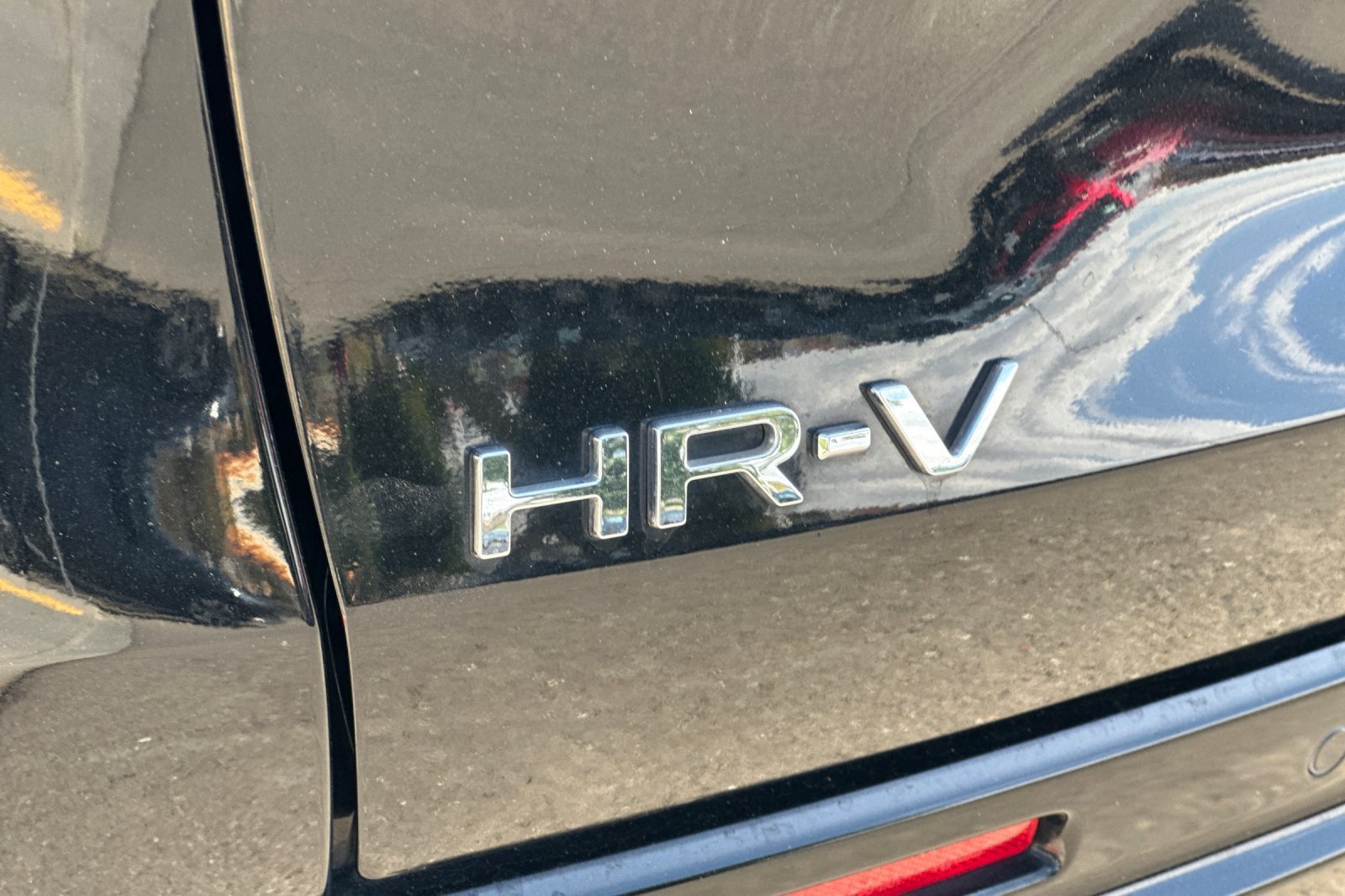 Certified 2024 Honda HR-V EX-L image 27
