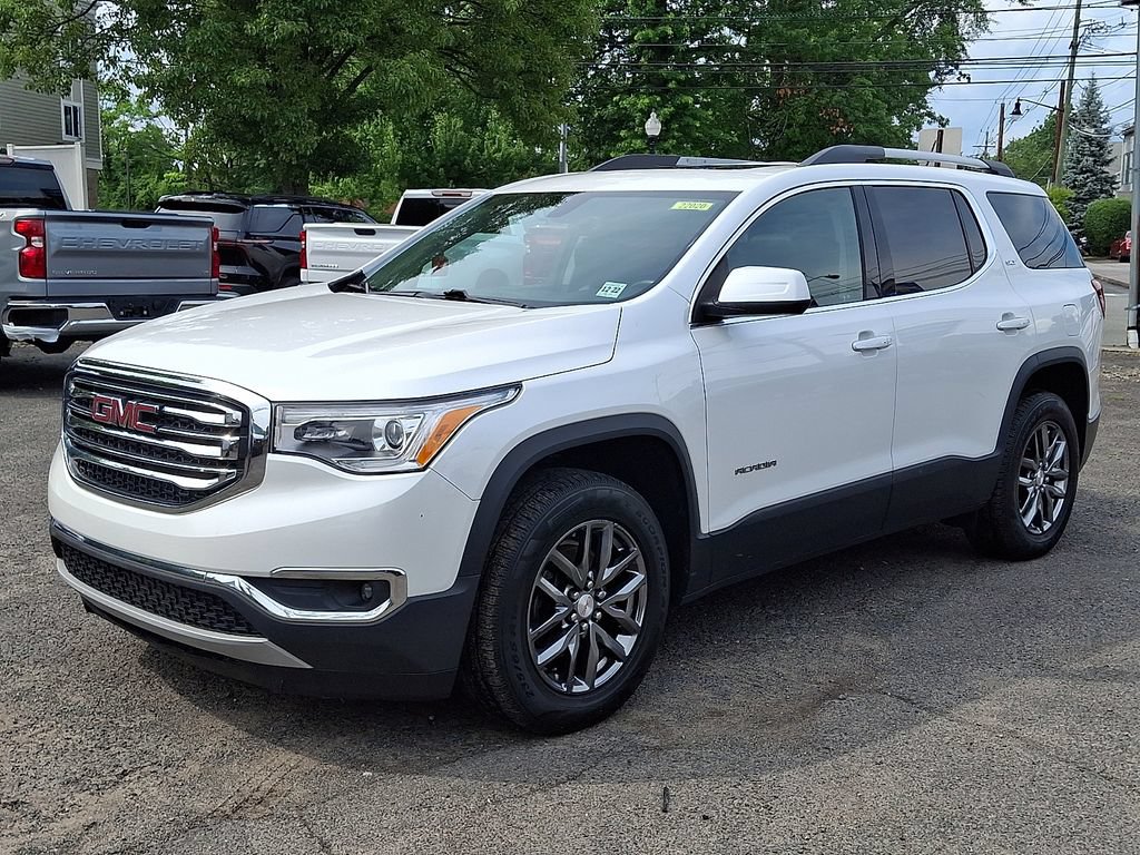 Used 2017 GMC Acadia SLT AWD/4WD image 3
