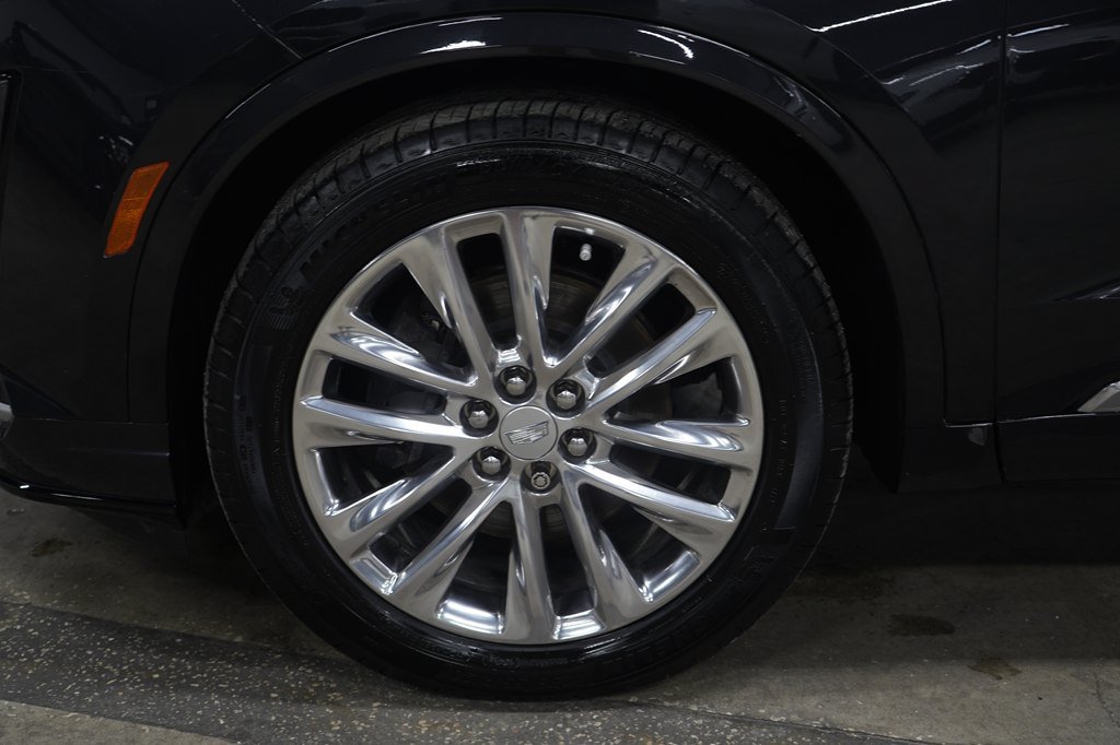 Used 2020 Cadillac XT6 Premium Luxury AWD/4WD image 34
