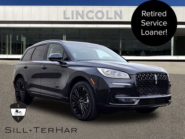 New 2025 Lincoln Corsair Reserve w/ Equipment Group 202A