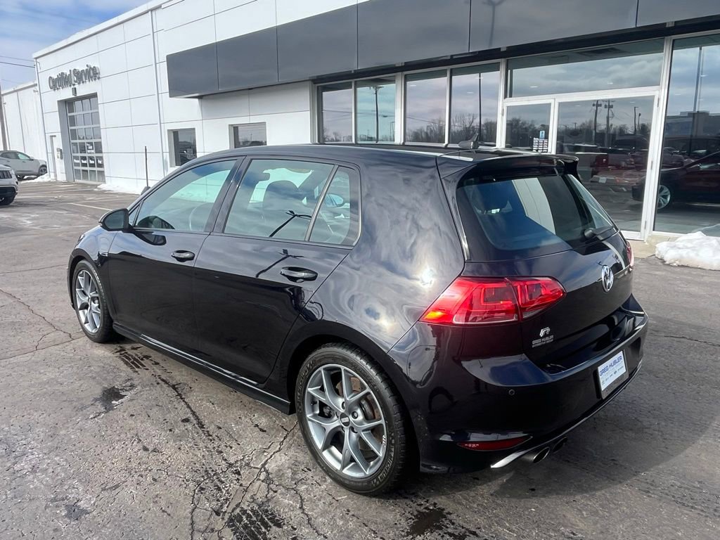 Used 2017 Volkswagen Golf R 4-Door image 3